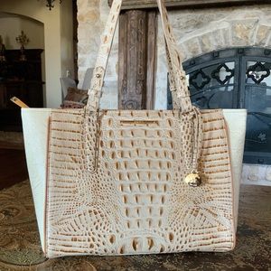 Brahmin Arno (medium) - Champagne Merritt